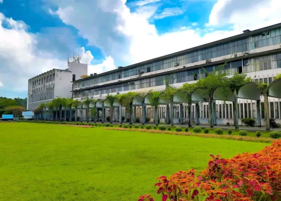বাকৃবিতে স্নাতক প্রথম বর্ষের ক্লাস শুরু ১১ আগস্ট