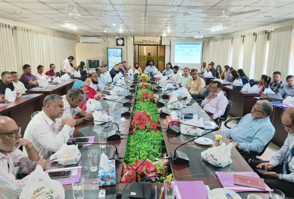 বাকৃবিতে প্রিসিশন ব্রিডিং-ভিত্তিক দুগ্ধ উৎপাদন উন্নয়ন বিষয়ক কর্মশালা 