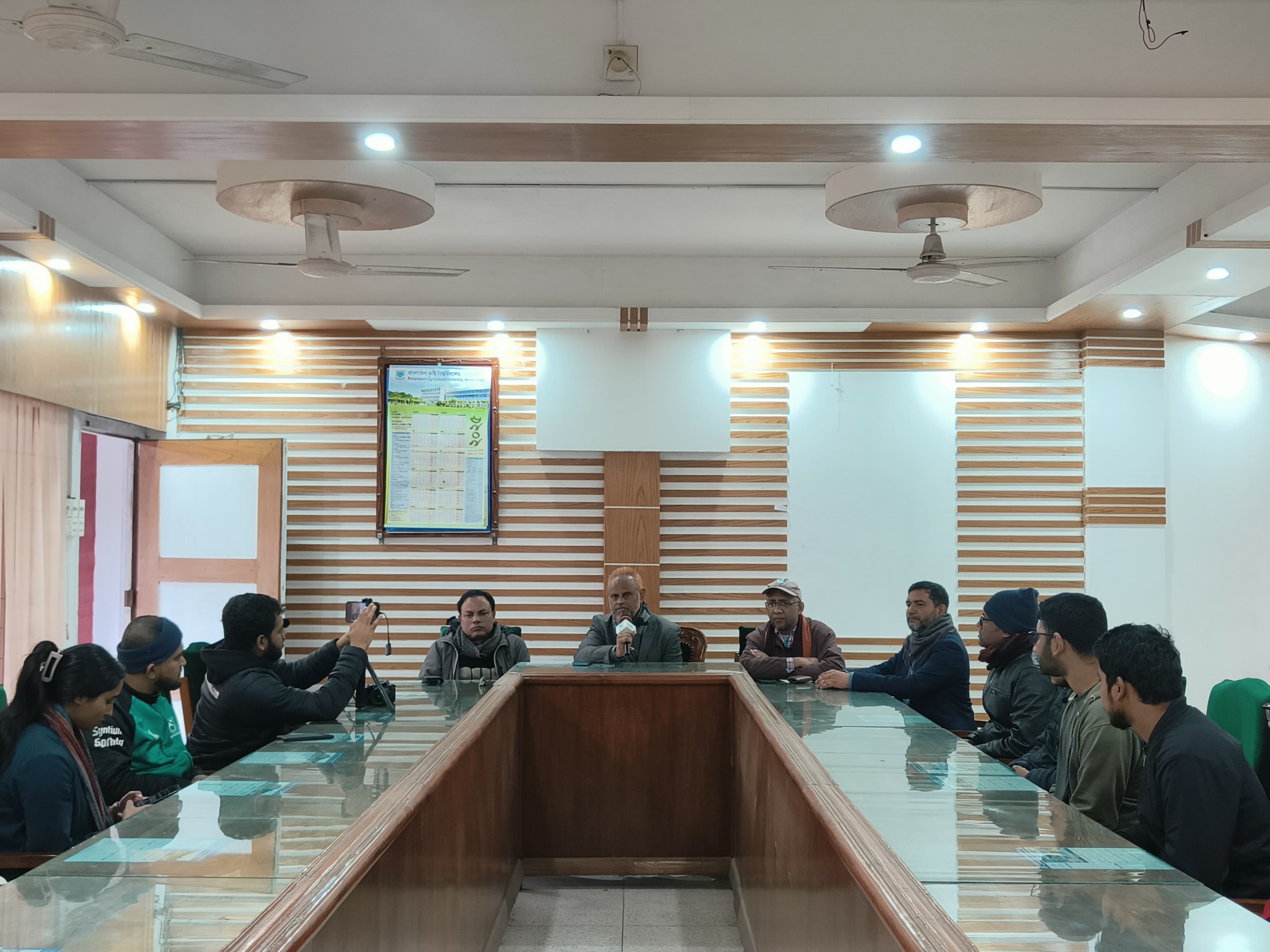 ভর্তি পরীক্ষায় সিট খুঁজে পেতে উপায় জানালো বাকৃবি প্রশাসন