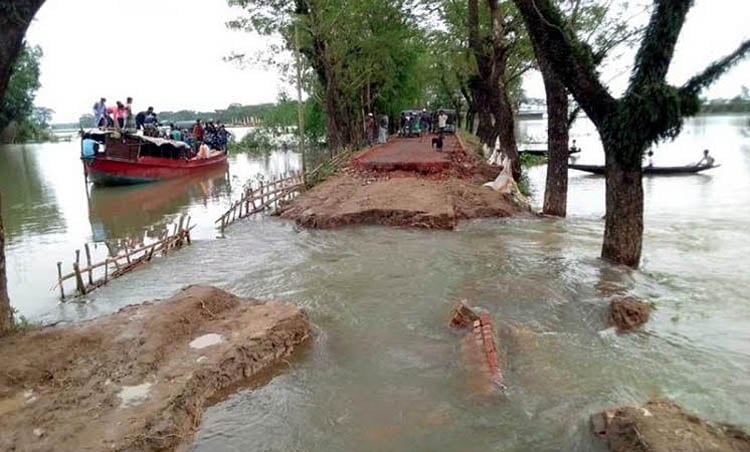 কুমিল্লায় বন্যায় ১১০০ কিলোমিটার সড়কের ক্ষতি