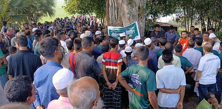 শৈলকুপায় ৮৫০ কৃষকের মধ্যে কীটনাশক বিতরণ